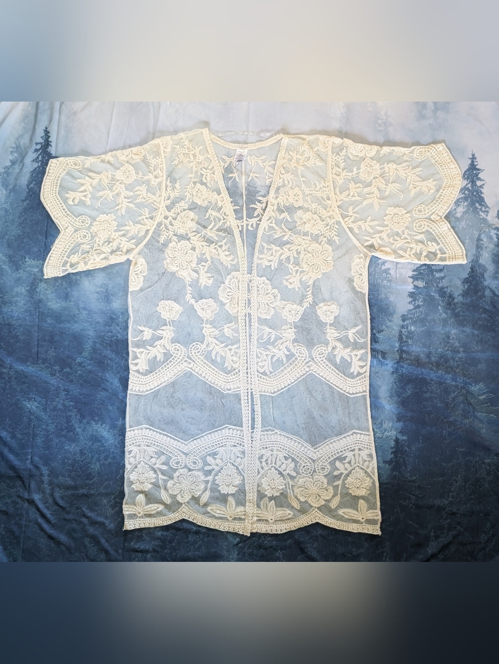 Coastal Cowgirl Lace Floral Embroidered Cream Kimono Robe S-M Cotton Nylon